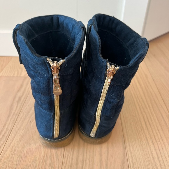 Women’s Shoes Suede Ankle Boots - Picture 9 of 12